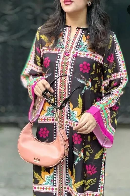 2 Pcs Women Khaddar Printed Shirt & Trouser Black