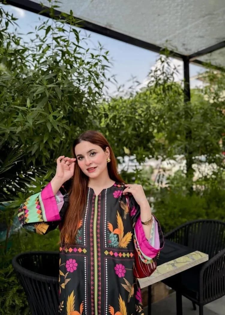 2 Pcs Women Khaddar Printed Shirt & Trouser Black